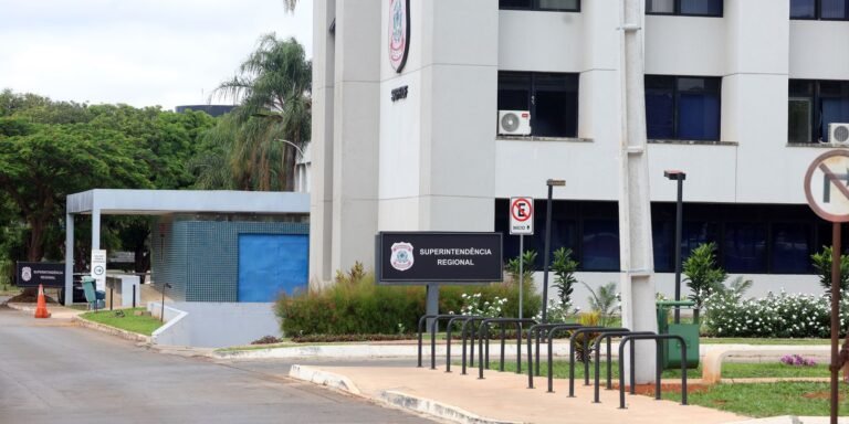 Alexandre de Moraes autoriza cirurgia de Jair Bolsonaro no Natal