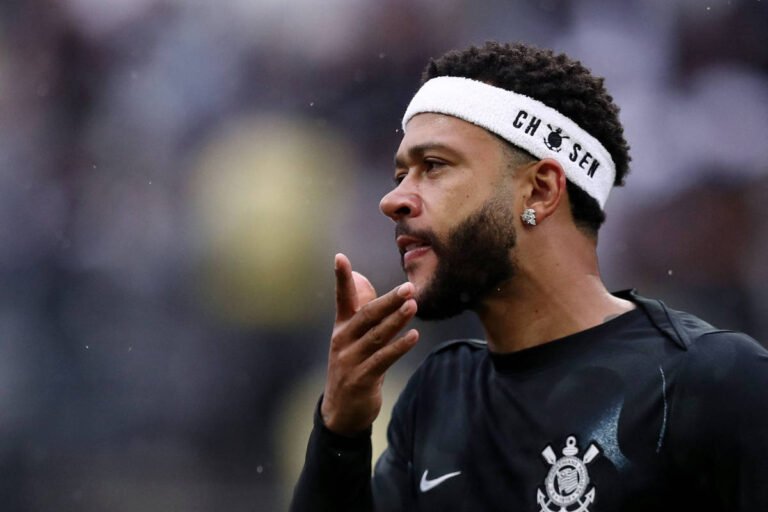 Corinthians deve R$ 57 mi em cartórios por tributos e lixo - 27/12/2025 - Esporte