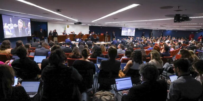 Alexande de Moraes nega recurso da defesa de Jair Bolsonaro