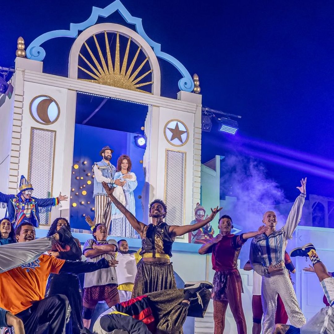 Baile do Menino Deus marca temporada natalina em Recife