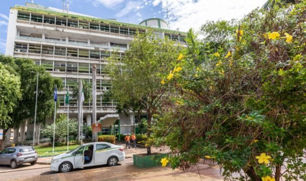 Cuiabá cria Marco Zero para regularizar imóveis até 2028; saiba mais