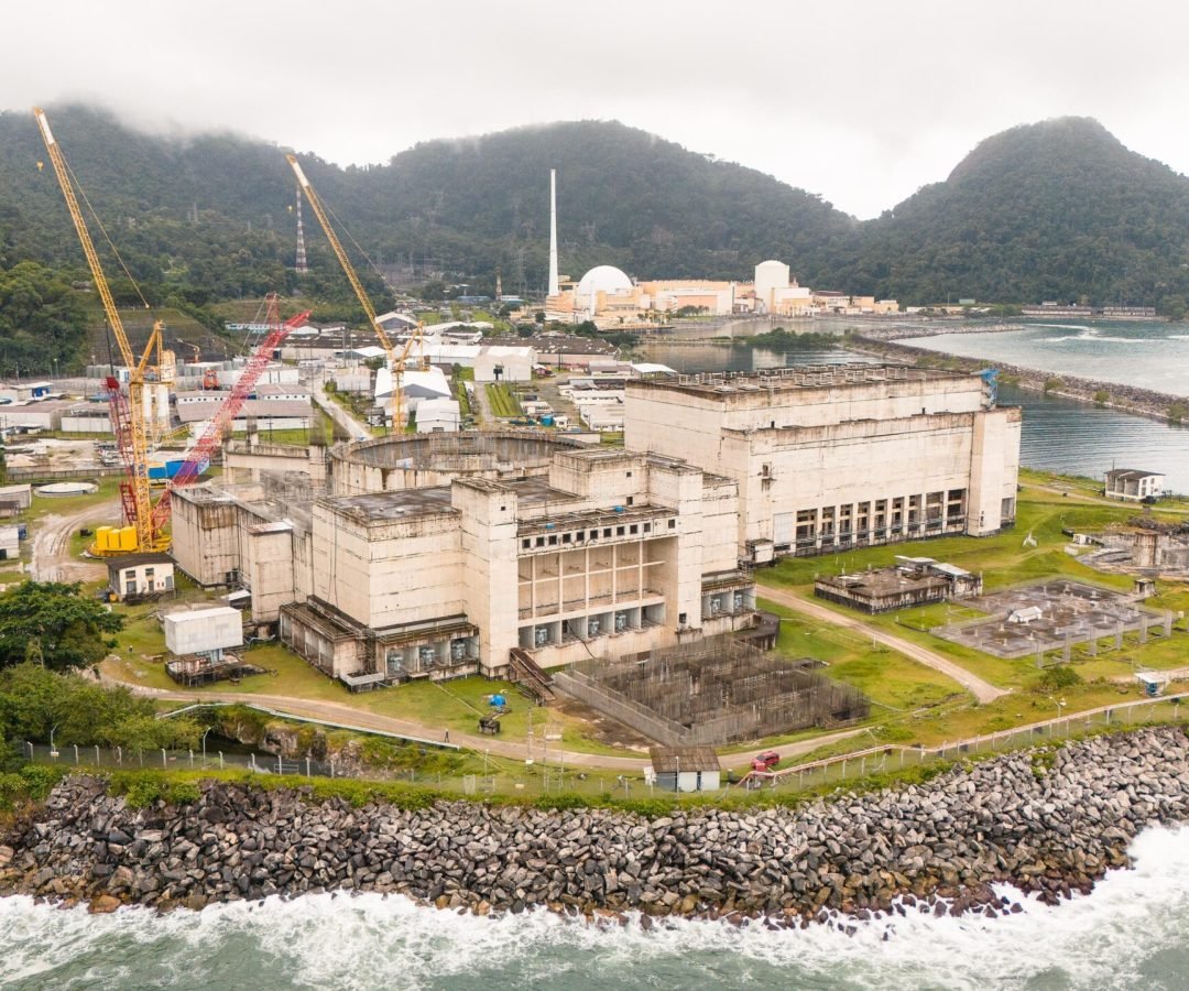 Eletronuclear tem caixa para três meses e quer renegociar empréstimos com bancos públicos, diz presidente